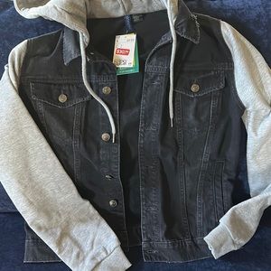 H&M Divided Jean jacket with cloth arms, size small